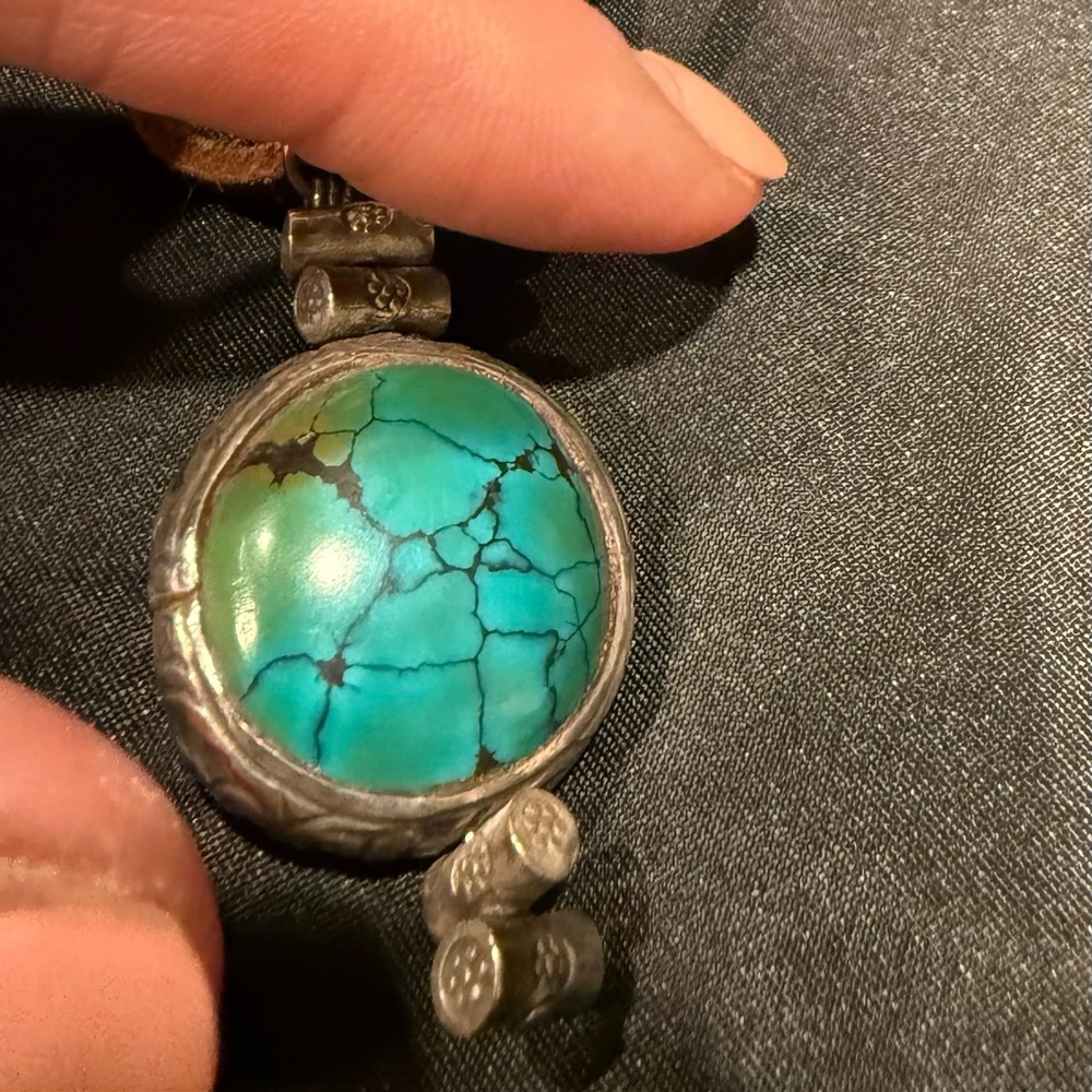Turquoise and Silver Pendant Bold Silpada turquoise statement necklace - Picture 8 of 9